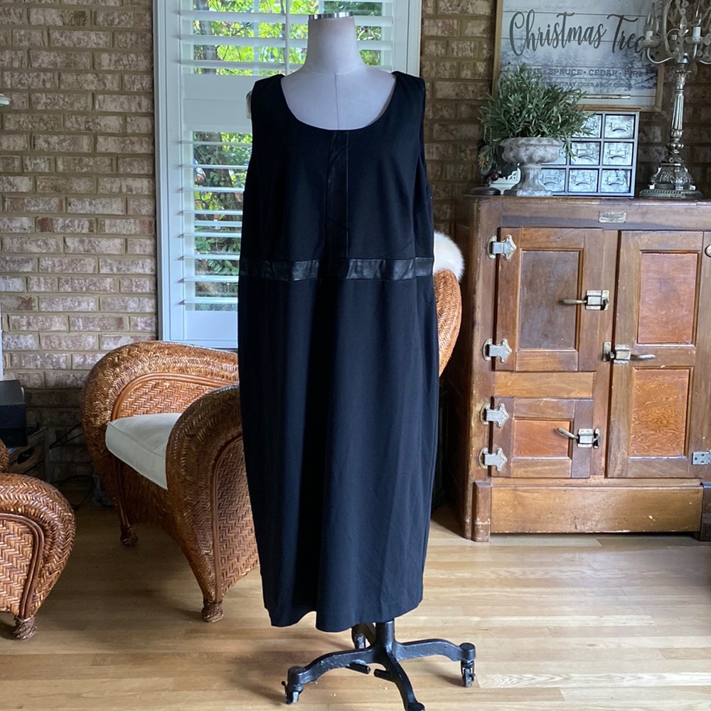 CATHERINE'S BLACK SLEEVELESS DRESS FAUX LEATHER ACCENTS PLUS 1X NEW